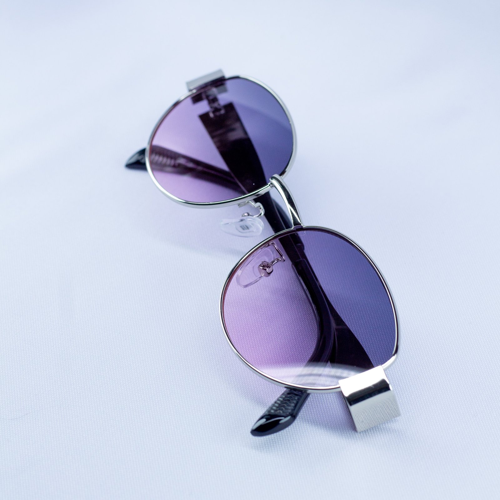 Retro Oval Sunglasses – Silver Frame with Pink Gradient Lenses - Image 6