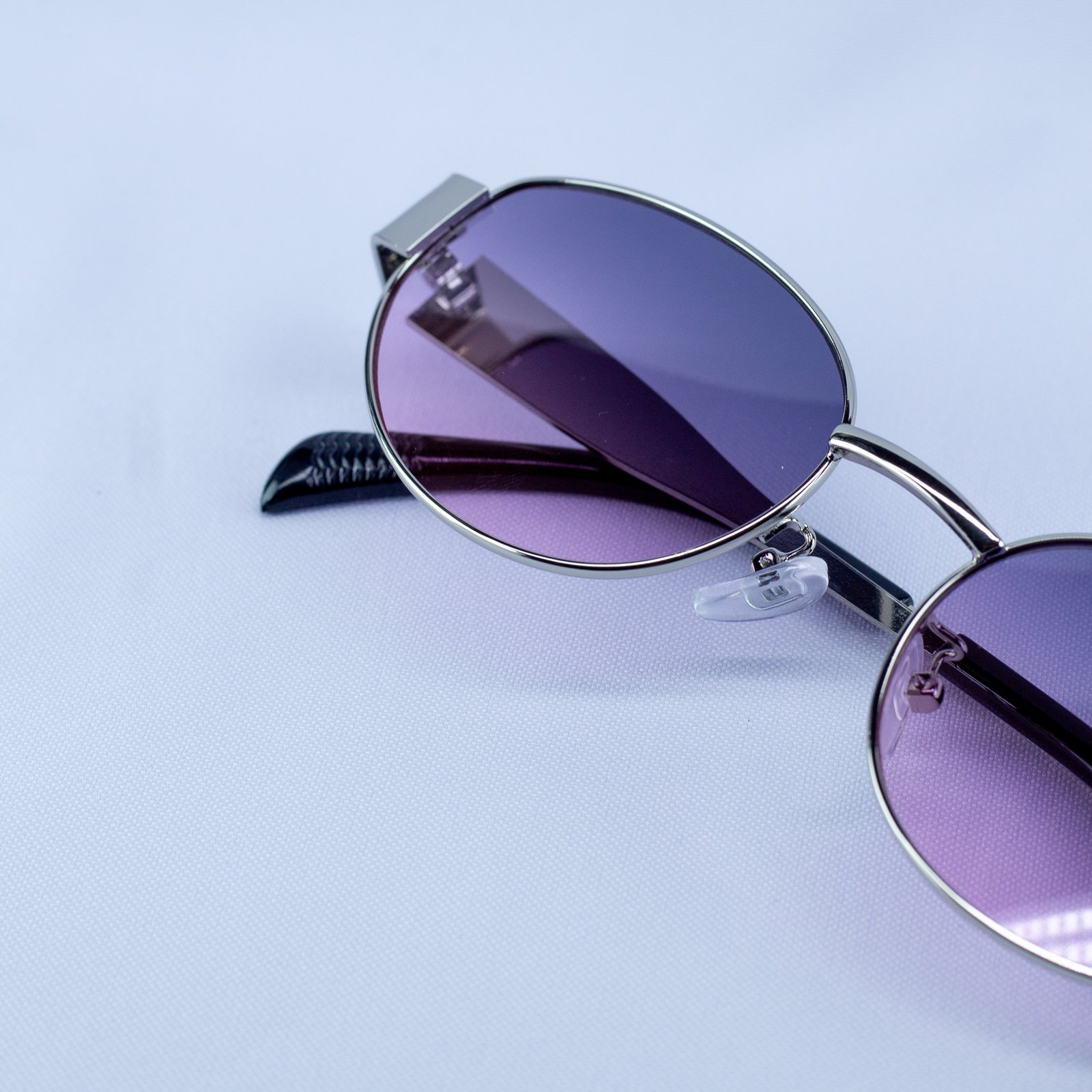 Retro Oval Sunglasses – Silver Frame with Pink Gradient Lenses - Image 5